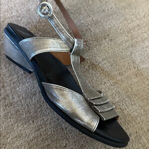Audley London Distressed Silver Sandals Size 6